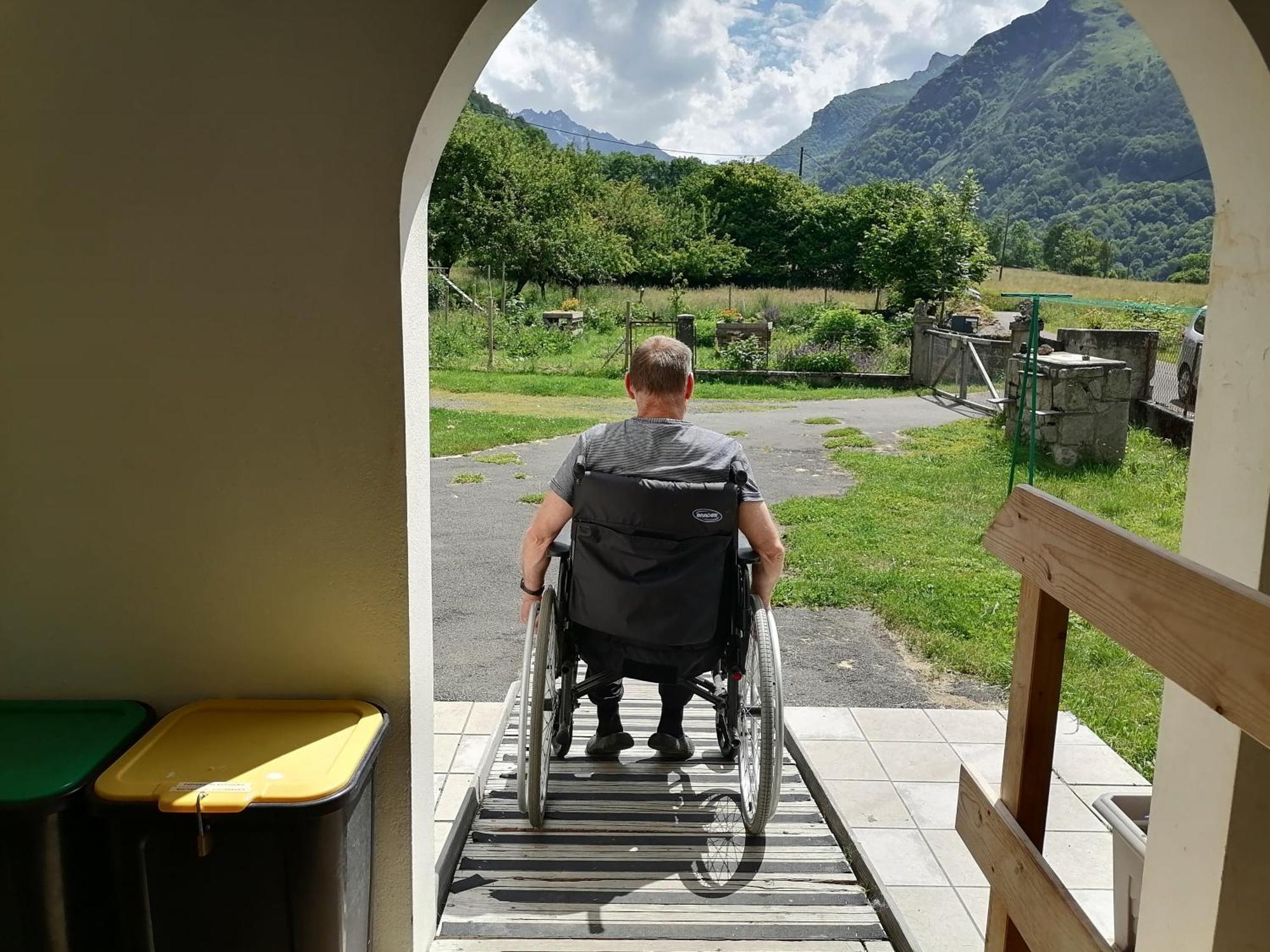 Aux D'Estaing Croises, Gite De Montagne Accessible A Tous Zewnętrze zdjęcie