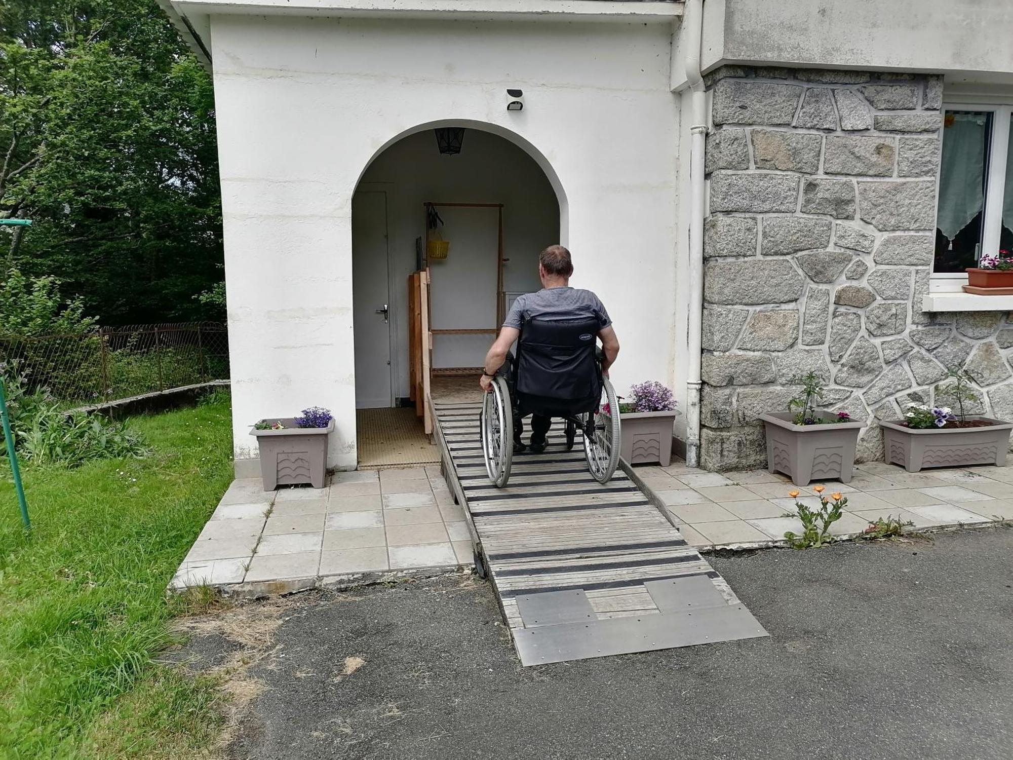 Aux D'Estaing Croises, Gite De Montagne Accessible A Tous Zewnętrze zdjęcie